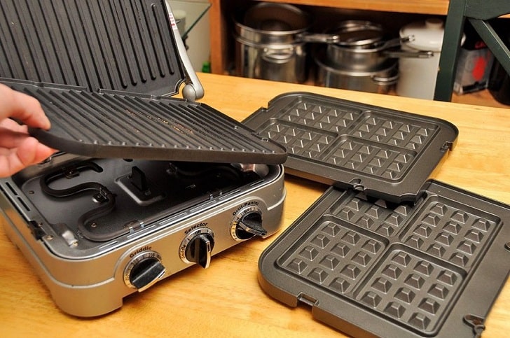 Waffle Makinesi Nasıl Temizlenir?